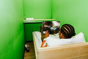 Amsterdam Teleport Hotel