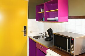 Amsterdam Teleport Hotel