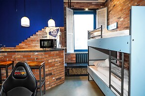 Amsterdam Teleport Hotel