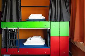 Amsterdam Teleport Hotel