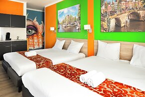 Amsterdam Teleport Hotel