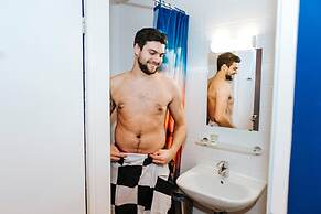 Amsterdam Teleport Hotel