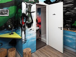 Amsterdam Teleport Hotel