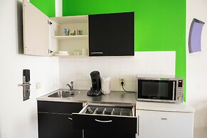 Amsterdam Teleport Hotel