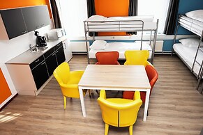 Amsterdam Teleport Hotel