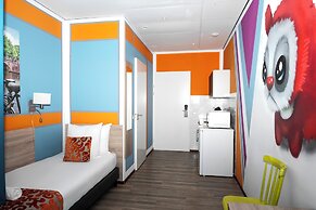 Amsterdam Teleport Hotel
