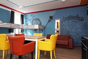 Amsterdam Teleport Hotel