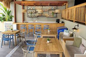 Hotel Sansiraka Suites By GEH Suites