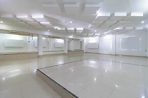 Hotel Sansiraka Suites By GEH Suites