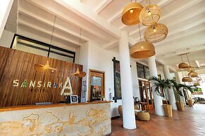 Hotel Sansiraka Suites By GEH Suites