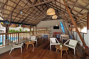 Hotel Sansiraka Suites By GEH Suites