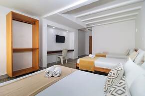 Hotel Sansiraka Suites By GEH Suites