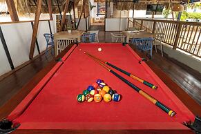 Hotel Sansiraka Suites By GEH Suites