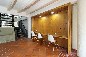 Hotel Sansiraka Suites By GEH Suites