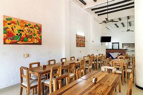 Hotel Sansiraka Suites By GEH Suites