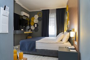 Letstay Hotel - Adults Only