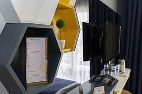 Letstay Hotel - Adults Only