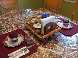 Susan's Sanctuary Bed & Breakfast