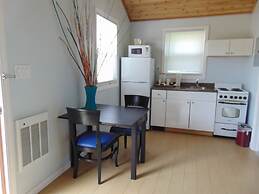 Baywatch Hotel & Marina