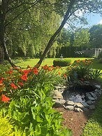 Williston Village Inn