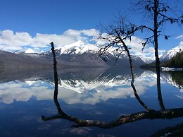 Smoky Bear Ranch Bed & Breakfast & Cabins