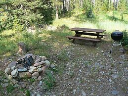 Smoky Bear Ranch Bed & Breakfast & Cabins