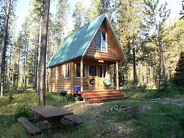 Smoky Bear Ranch Bed & Breakfast & Cabins