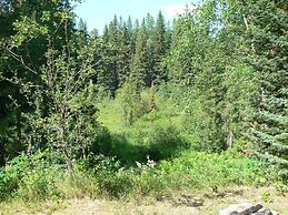 Smoky Bear Ranch Bed & Breakfast & Cabins