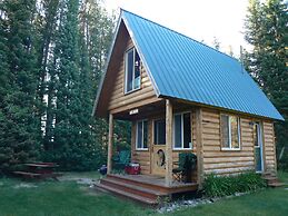 Smoky Bear Ranch Bed & Breakfast & Cabins