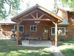 Smoky Bear Ranch Bed & Breakfast & Cabins