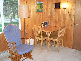 Smoky Bear Ranch Bed & Breakfast & Cabins