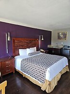 Fullerton Inn - Near Medieval Times
