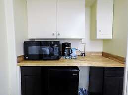 Ohia Waikiki Studio Suites