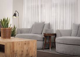 Ohia Waikiki Studio Suites