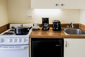 Ohia Waikiki Studio Suites