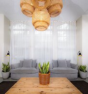 Ohia Waikiki Studio Suites