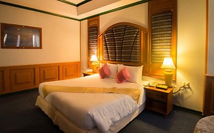 Thepnakorn Hotel