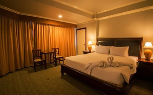Thepnakorn Hotel