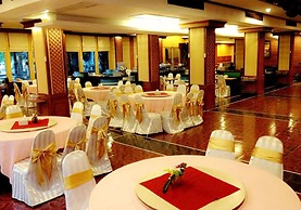 Thepnakorn Hotel