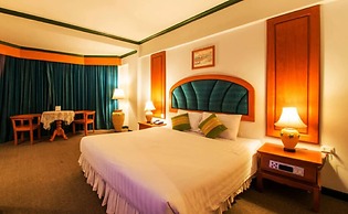 Thepnakorn Hotel