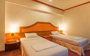 Thepnakorn Hotel