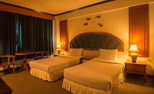 Thepnakorn Hotel