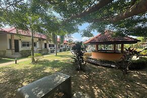 Phuket Airport Villa