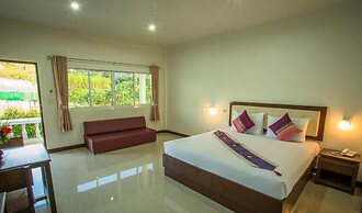 Phuket Airport Villa