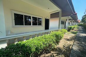 Phuket Airport Villa