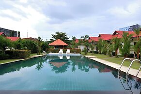 Phuket Airport Villa