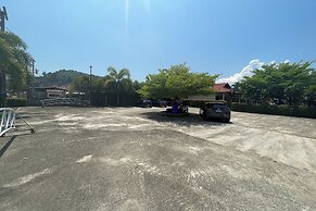 Phuket Airport Villa