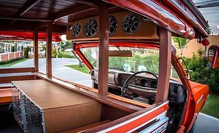 Phuket Airport Villa