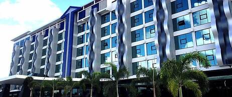Alvarez Hotel