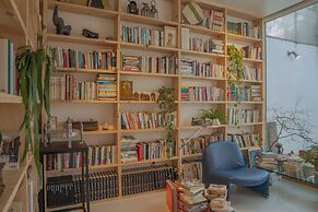 Motif No.1 Guest House